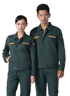 墨綠色紗卡滌棉長(zhǎng)袖工作服